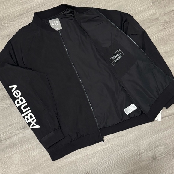 NEW! Men’s Black AB InBev Jacket with Gold and White Accents